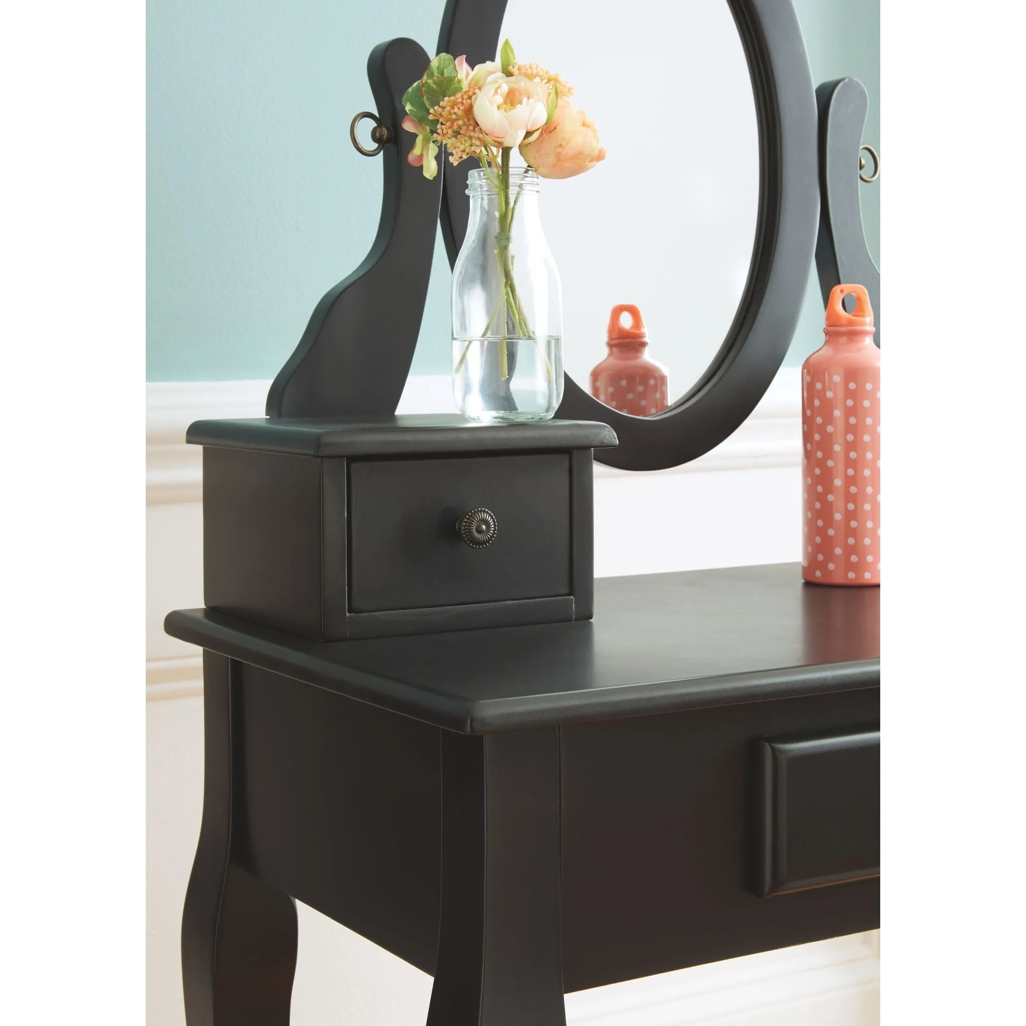Huey Vineyard Vanity - Black
