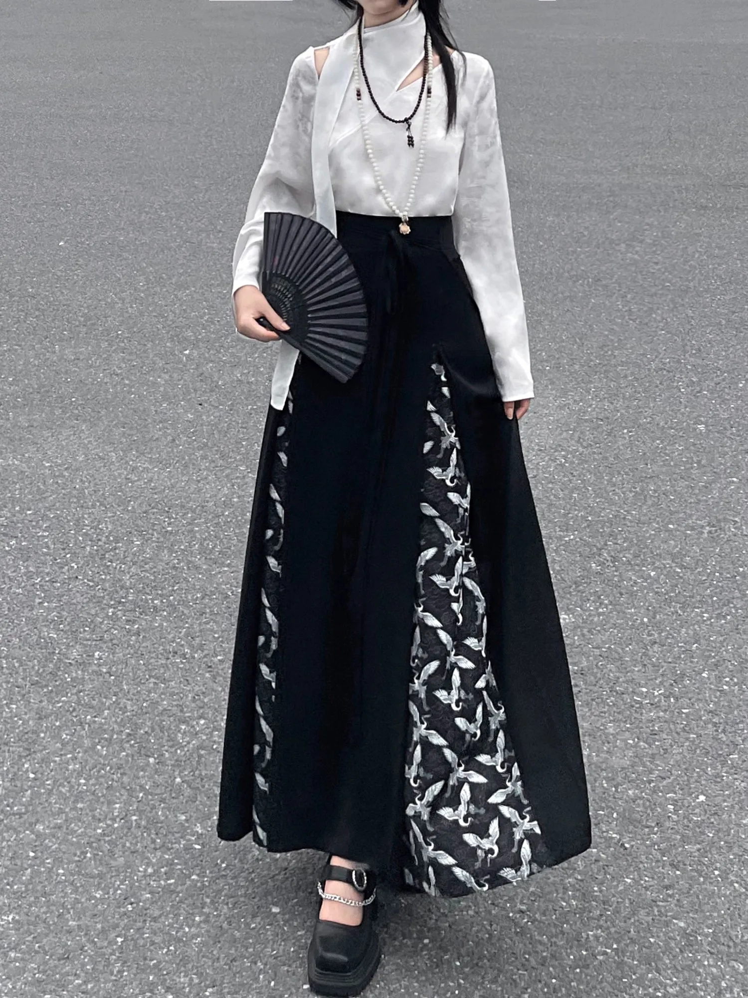 New Chinese style | shirt top embroidered horse skirt suit