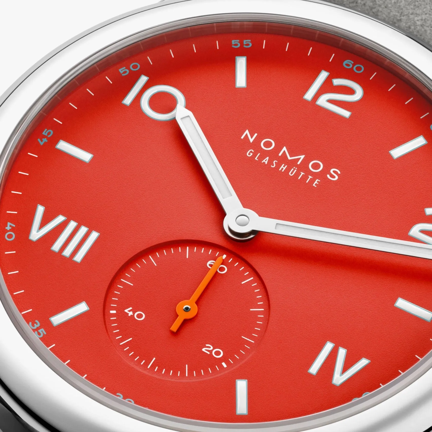 NOMOS - Club Campus Nonstop Red 36 Ref: 716